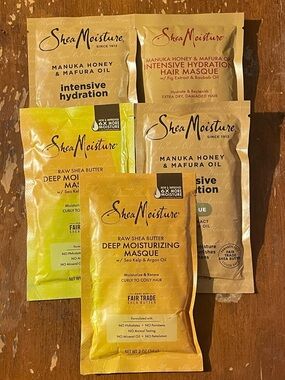 Shea Moisture Deep Moisture Masque Sachets - Yellow and Tan Packaging